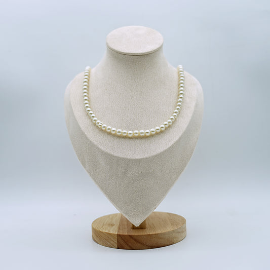 Single Strand Classic Pearl Necklace