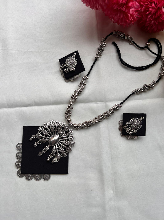 Handmade Black & Silver Floral Pendant Jewellery Set - Necklace & Earrings